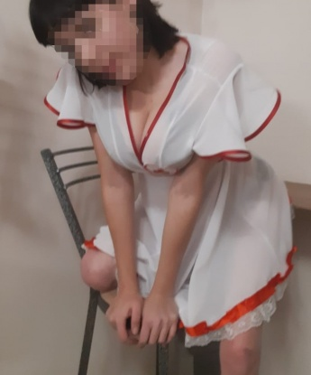 У меня есть все, чтобы сделать твои фантазии реальностью. Мои услуги охватывают широкий спектр возможностей – от незабываемого эротического массажа до страстных игр в постели. Доверься мне, и я сделаю все, чтобы ты почувствовался настоящим мужчиной. У меня есть отличные отзывы от довольных клиентов, которые говорят о моей профессиональности и умении доставить истинное удовольствие. И не забудь, что я живу в Москве, поэтому ты можешь насладиться моими услугами прямо здесь, в этом удивительном городе. Для большей информации и фото свяжись со мной. 🔥😘🌹 8582, 23 года